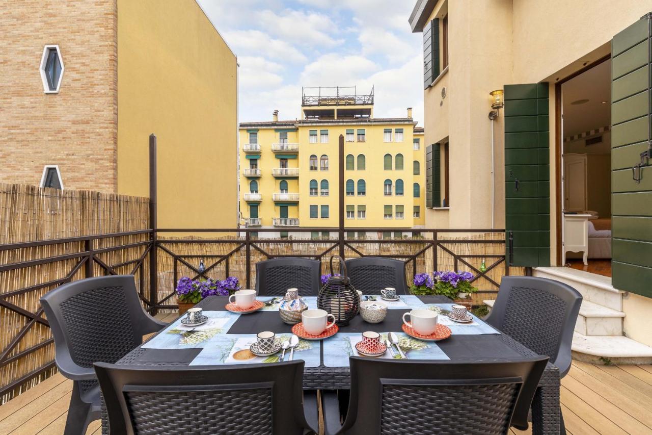 Tolentini Canal View & Terrace By Wonderful Italy Venedik Dış mekan fotoğraf